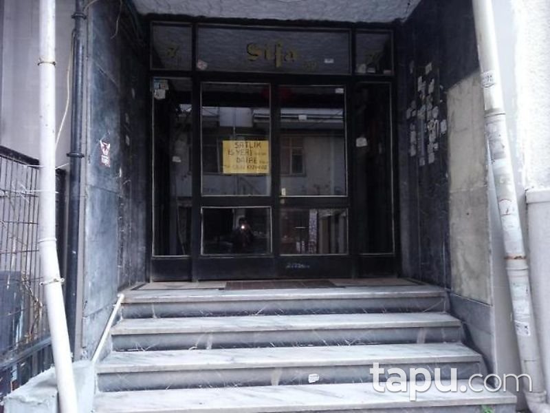 Fatih Haseki Sultan Mahallesinde 3/4 Hisseli 1+1 Daire