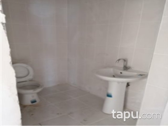 Bilecik Merkez Ertuğrulgazi Mahallesi'nde 161 m2 Dükkan