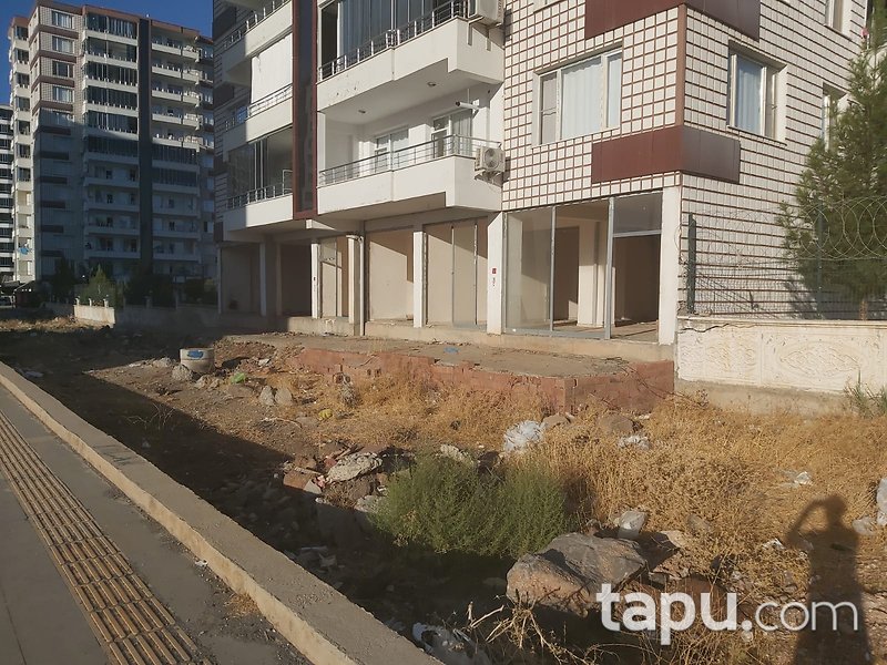 Diyarbakır Kayapınar Özay Residance Sitesi'nde 36 m2 Dükkan