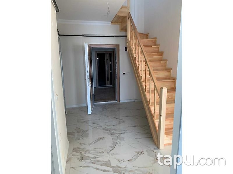 Beylikdüzü Konak Kent Sitesi'nde İçi Sıfır 327 m2 Dubleks Daire