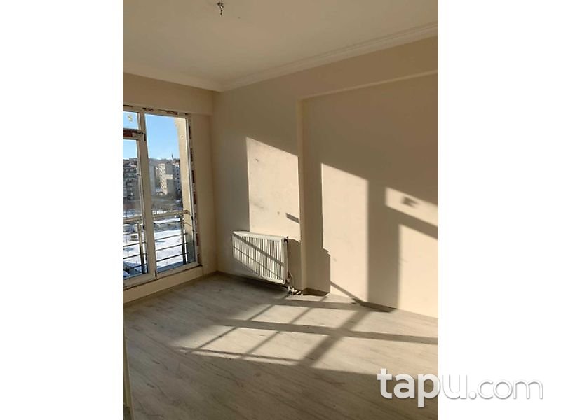 Beylikdüzü Konak Kent Sitesi'nde İçi Sıfır 327 m2 Dubleks Daire