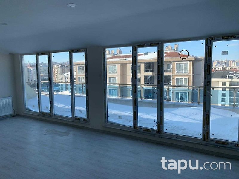 Beylikdüzü Konak Kent Sitesi'nde İçi Sıfır 327 m2 Dubleks Daire