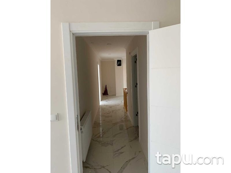 Beylikdüzü Konak Kent Sitesi'nde İçi Sıfır 327 m2 Dubleks Daire