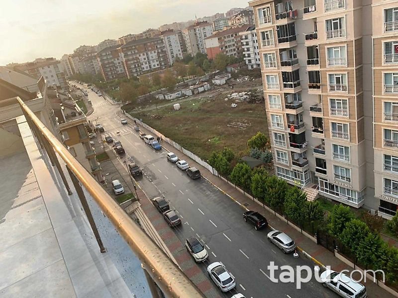 Beylikdüzü Konak Kent Sitesi'nde İçi Sıfır 327 m2 Dubleks Daire
