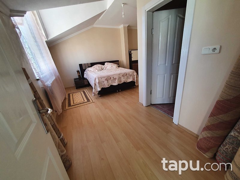 Kocaeli Darıca İstasyon Caddesi'nde 5+1 Teraslı Dubleks Daire