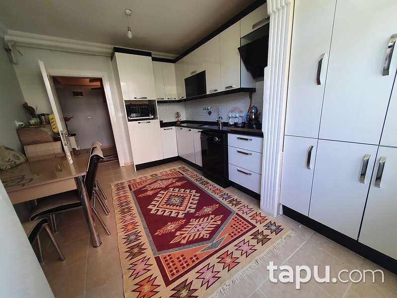 Kocaeli Darıca İstasyon Caddesi'nde 5+1 Teraslı Dubleks Daire