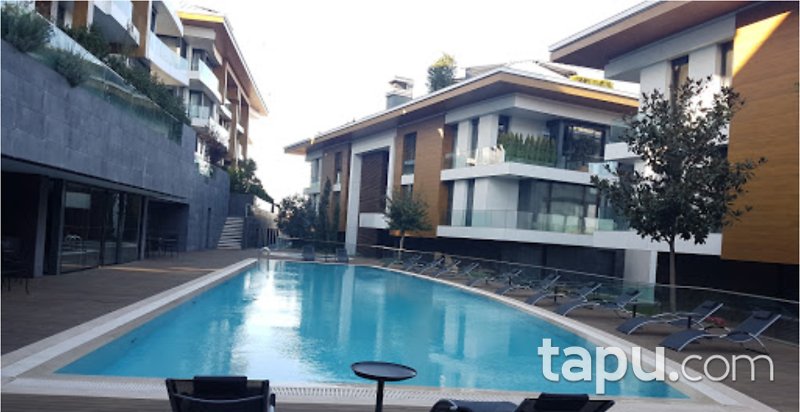 İstinye Panavia By Panaroma Sitesi'nde 550 m2 Özel Dekorasyonlu Lüks Dubleks Daire