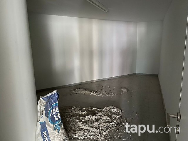 KİRALIK-Antalya Muratpaşa Ziraat Bankası Sitesi'nde Geniş Ofis