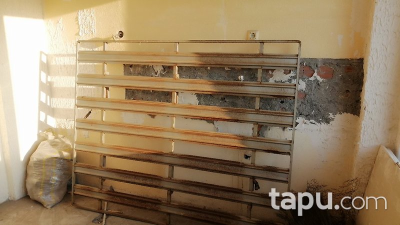 Kütahya Tavşanlı Karaelmas Sitesi'nde 3+1 Daire