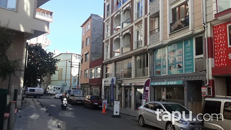 İstanbul Silivri Piri Mehmet Paşa Mahallesi'nde 172 m2 Asma Katlı Dükkan