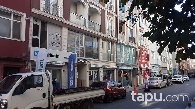 İstanbul Silivri Piri Mehmet Paşa Mahallesi'nde 172 m2 Asma Katlı Dükkan