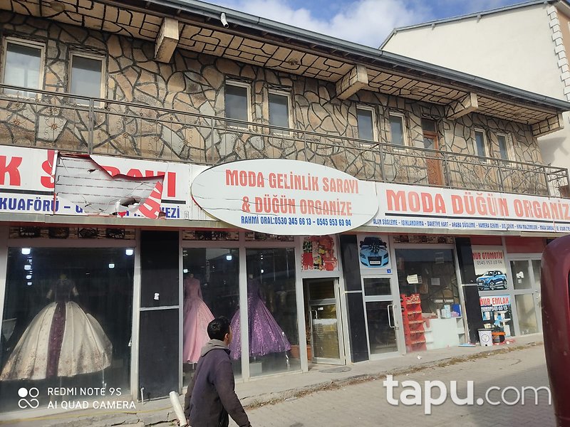 Ağrı Tutak Camii Mahallesi'nde 5 Adet 645 m2 Dükkan