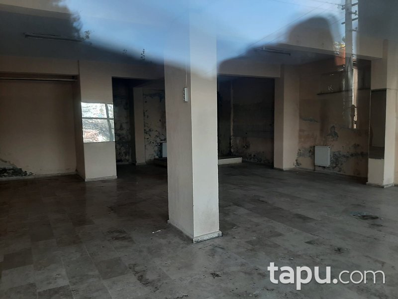 Denizli Pamukkale Zümrüt Mahallesi'nde 118 m2 İskanlı Dükkan