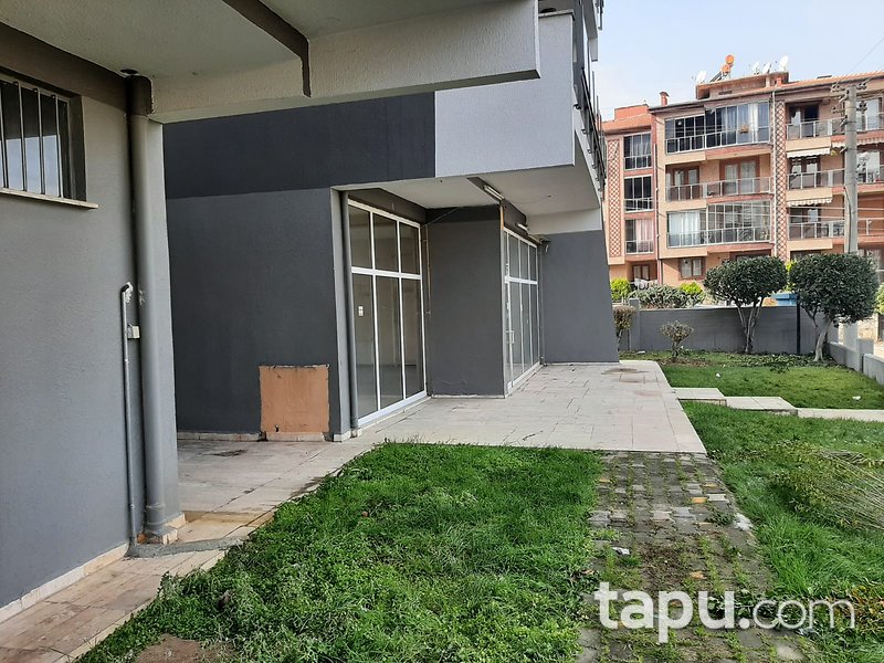 Denizli Pamukkale Zümrüt Mahallesi'nde 118 m2 İskanlı Dükkan