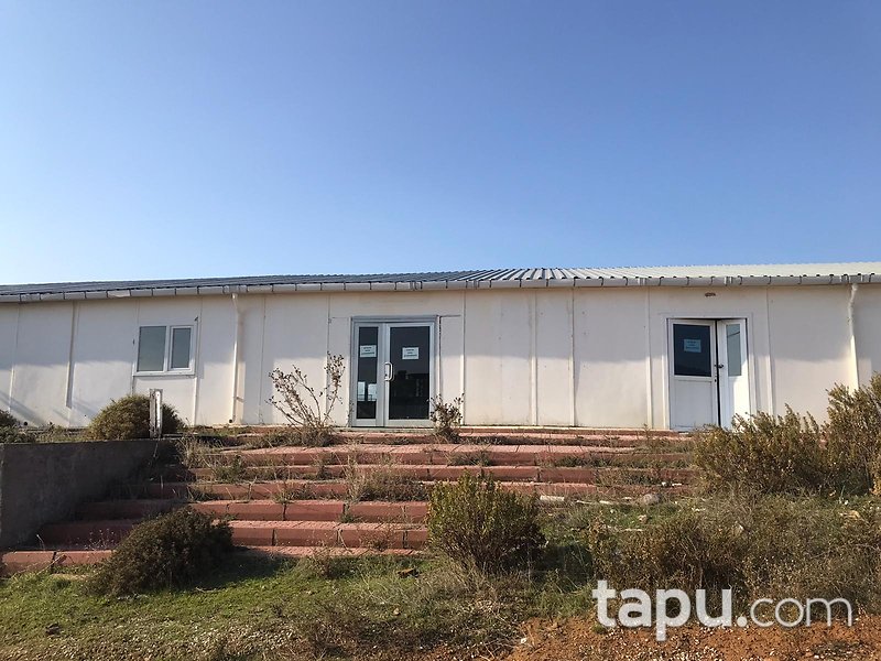 Armutlu'da Deniz Manzaralı Prefabrik Ev ve Ticaret İmarlı Arsa