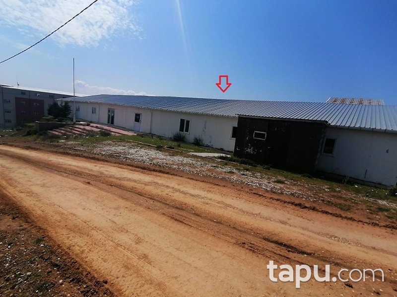 Armutlu'da Deniz Manzaralı Prefabrik Ev ve Ticaret İmarlı Arsa