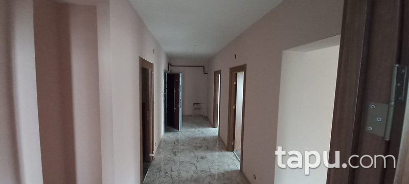 Kırıkkale Yahşihan Erenler Mahallesi'nde Natamam 169 m2 Daire