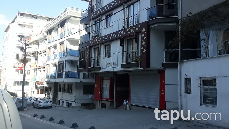 İstanbul Küçükçekmece Kanarya Mahallesi'nde 5+2 Dubleks Daire