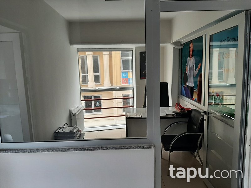 Pamukkale Kızılelma İş Merkezi'nde 83 m2 Ofis