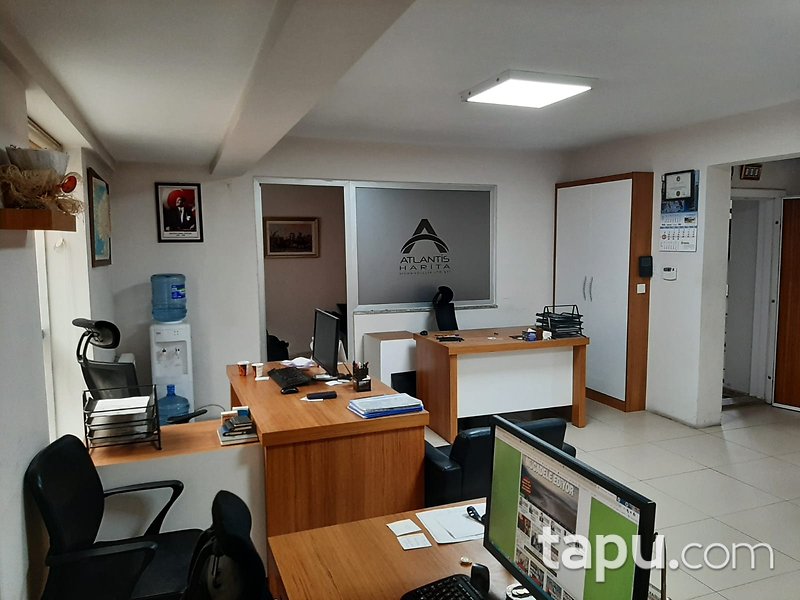 Pamukkale'de Tabela Değeri Yüksek Kırmızı Elma İş Merkezi'nde Ofis