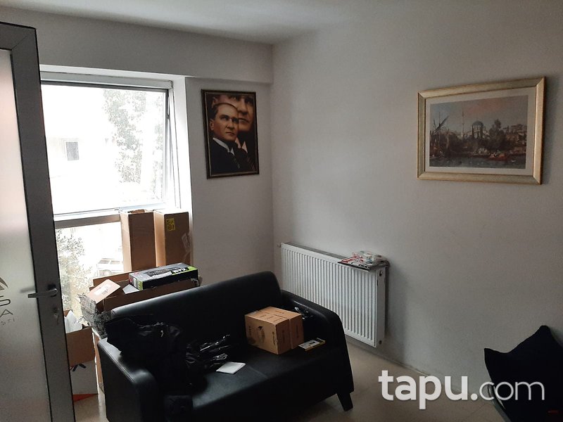 Pamukkale'de Tabela Değeri Yüksek Kırmızı Elma İş Merkezi'nde Ofis