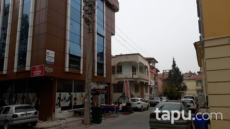 Pamukkale'de Tabela Değeri Yüksek Kırmızı Elma İş Merkezi'nde Ofis