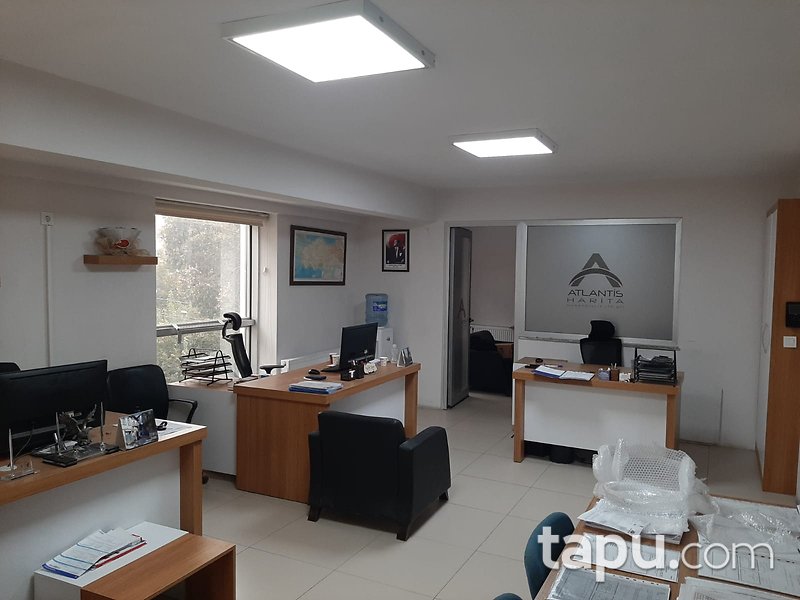 Pamukkale'de Tabela Değeri Yüksek Kırmızı Elma İş Merkezi'nde Ofis