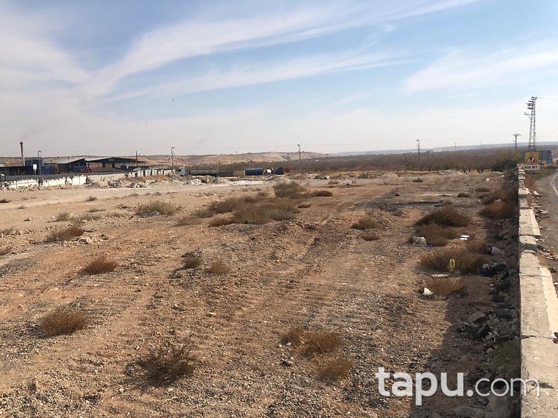 Gaziantep Nizip İstasyon Mahallesi'nde 4960 m2 Arsa