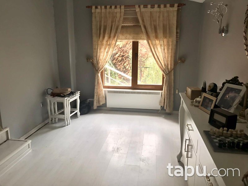 Uskumruköy Park Villaları'nda 5+2 Tripleks Villa