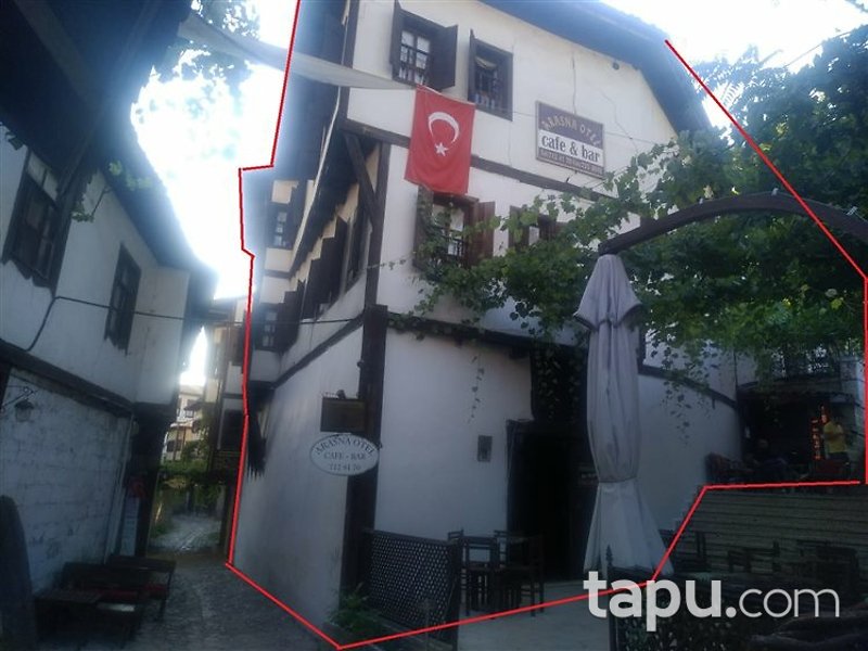 Karabük Safranbolu Çeşme Mahallesi'nde 3 Katlı Ahşap Otel