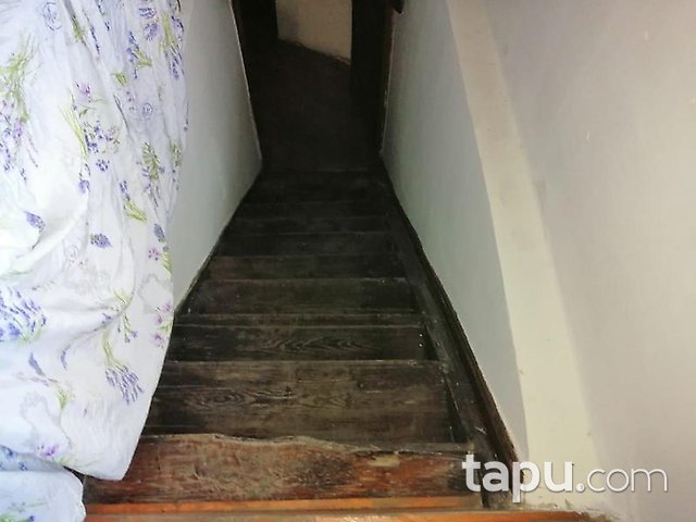 Karabük Safranbolu Çeşme Mahallesi'nde 3 Katlı Ahşap Otel