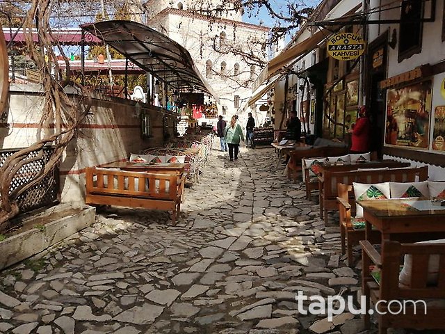 Karabük Safranbolu Çeşme Mahallesi'nde 3 Katlı Ahşap Otel