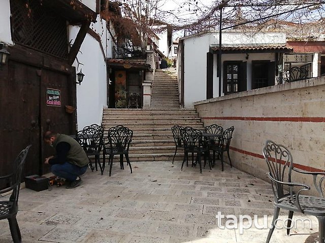 Karabük Safranbolu Çeşme Mahallesi'nde 3 Katlı Ahşap Otel