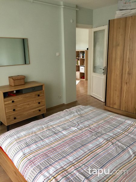 Altunizade İcadiye Caddesi'nde Kiracılı 168 m2 Ferah Daire