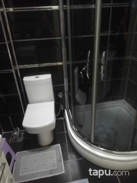 Küçükçekmece'de Deniz Manzaralı Teraslı 3+1 Dubleks Daire