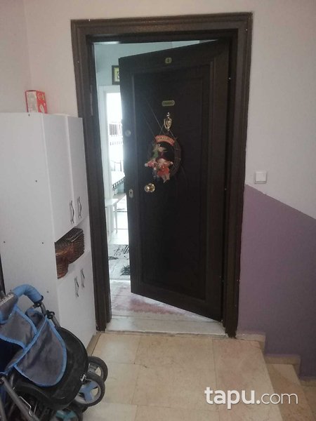 Küçükçekmece'de Deniz Manzaralı Teraslı 3+1 Dubleks Daire