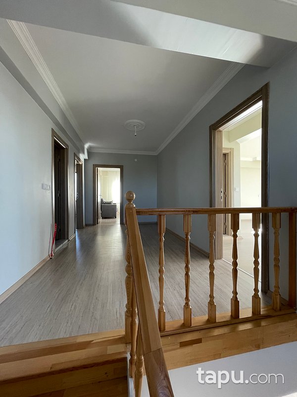 Tekirdağ Çerkezköy'de Villa ve Arsası