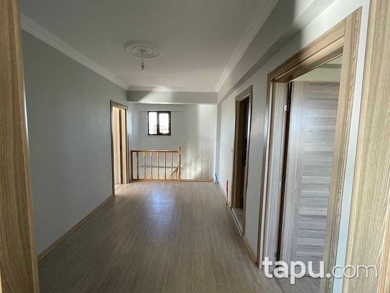 Tekirdağ Çerkezköy'de Villa ve Arsası