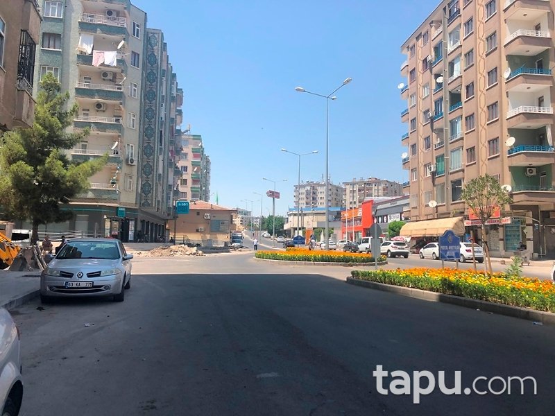 Diyarbakır Bağlar Doç.Dr.Ahmet Bilgin Caddesi'nde 454 m2 Dükkan