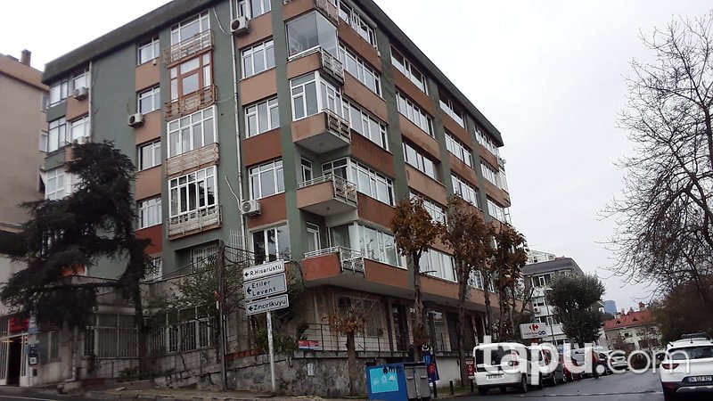 Etiler'de Yüksek Kira Getirili 3+1 Ferah Daire
