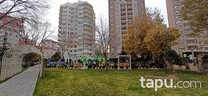 Kayseri Melikgazi Bahar Caddesi'nde Şehir Manzaralı Ferah 4+1 Daire