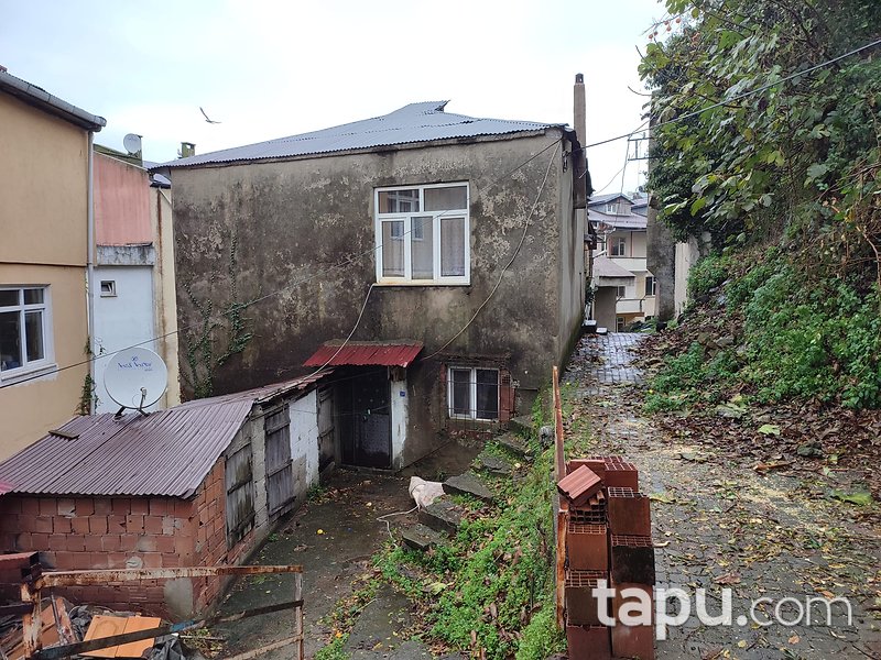 Giresun Tirebolu Yeniköy Mahallesi'nde 116 m2 Bina