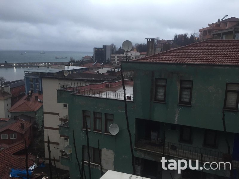 Zonguldak Meşrutiyet Mahallesi'nde 203m2 Deniz Manzaralı Teraslı Daire