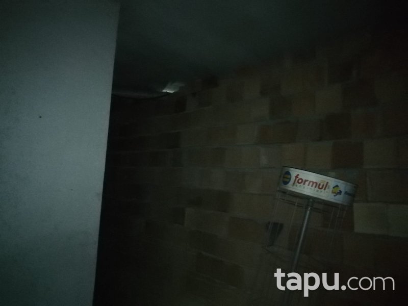 Osmaniye Bahçe Mehmet Karamanoğlu Mahallesi'nde 145 m2 Depo (275)