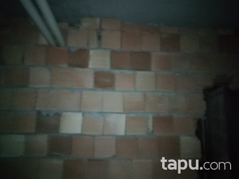 Osmaniye Bahçe Mehmet Karamanoğlu Mahallesi'nde 145 m2 Depo (275)