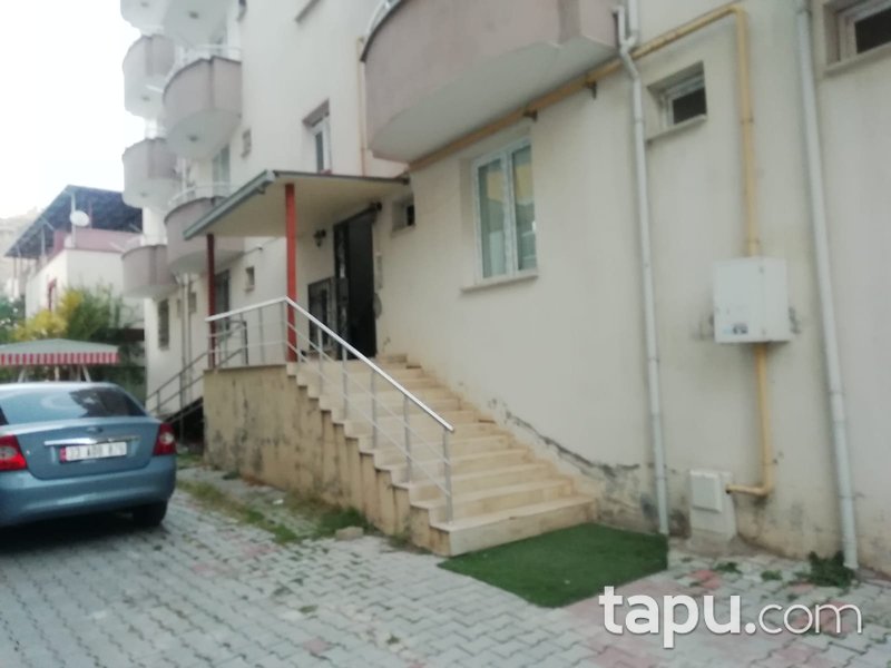 Osmaniye Bahçe Mehmet Karamanoğlu Mahallesi'nde 145 m2 Depo (275)