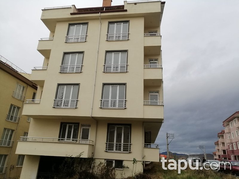 Kütahya Tavşanlı Dağçeşme Mahallesi'nde 2+1 80 m2 Natamam Daire