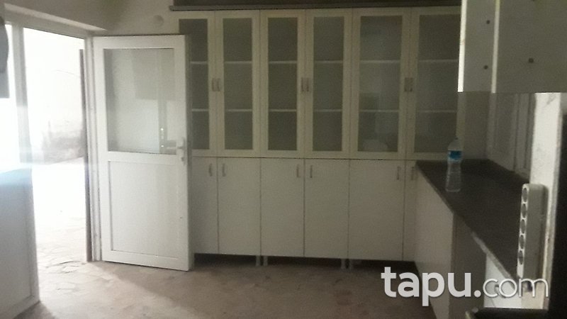 Tekirdağ Süleymanpaşa Bahçelievler Caddesi'ne Cepheli 194 m2 Dükkan