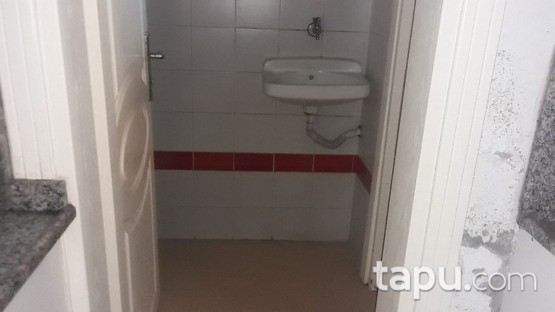 Tekirdağ Süleymanpaşa Bahçelievler Caddesi'ne Cepheli 194 m2 Dükkan