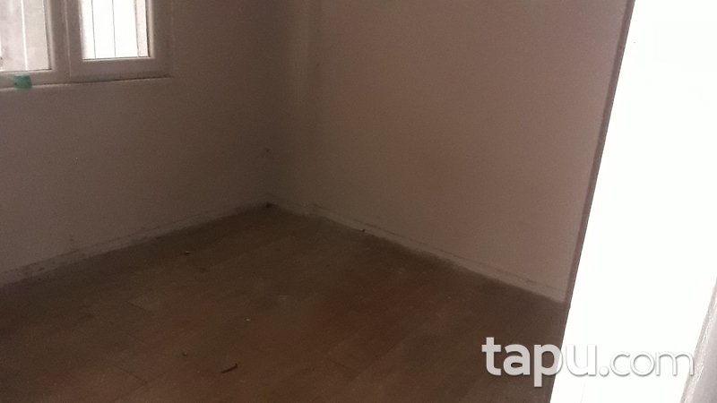 İstanbul Bağcılar 15 Temmuz Mahallesi'nde 130 m2 Ters Dubleks Daire